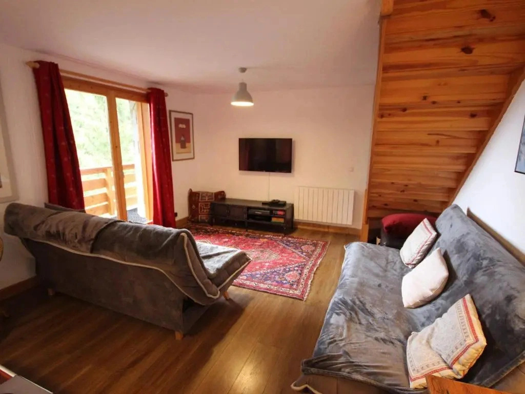 Chalet 5 pièces Vallandry, 12 pers, animaux admis, parking, WiFi - FR-1-411-545