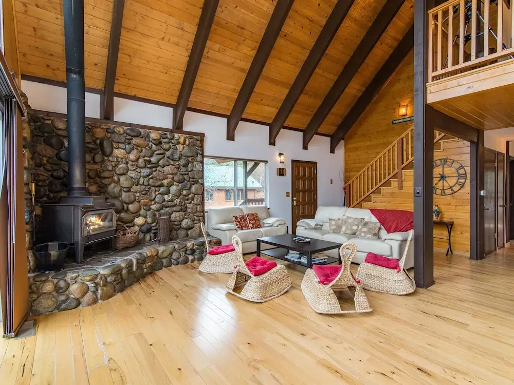 14349 Wolfgang Rd Home