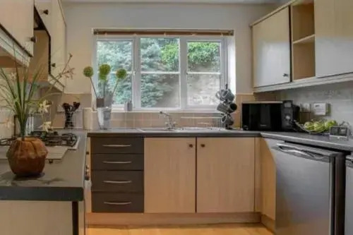 Luxury 4 Bedroom House