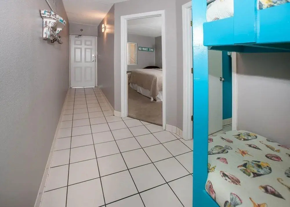 Emerald Skye 21 1 Bedroom 1 Bathroom Condo