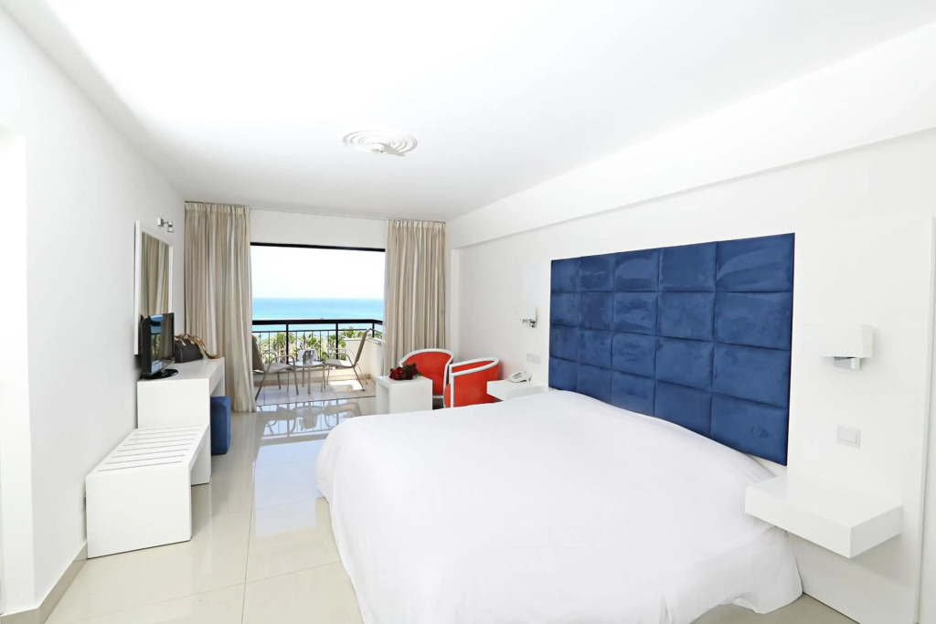 Tsokkos Anastasia Beach Hotel