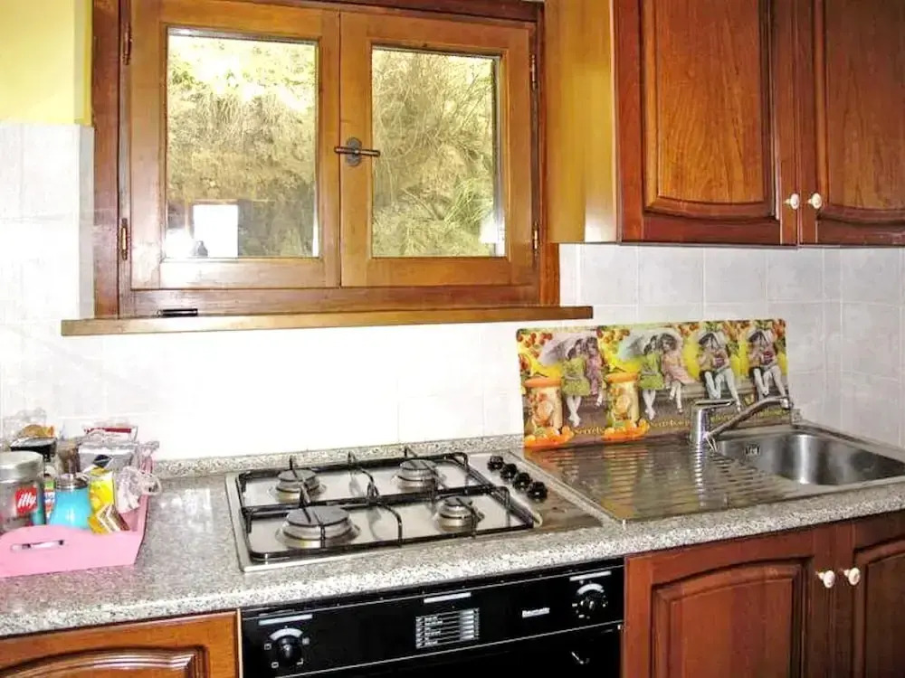 House With one Bedroom in Ramazzano - Le Pulci, With Pool Access and Furnished Garden - 55 km From the Slopes