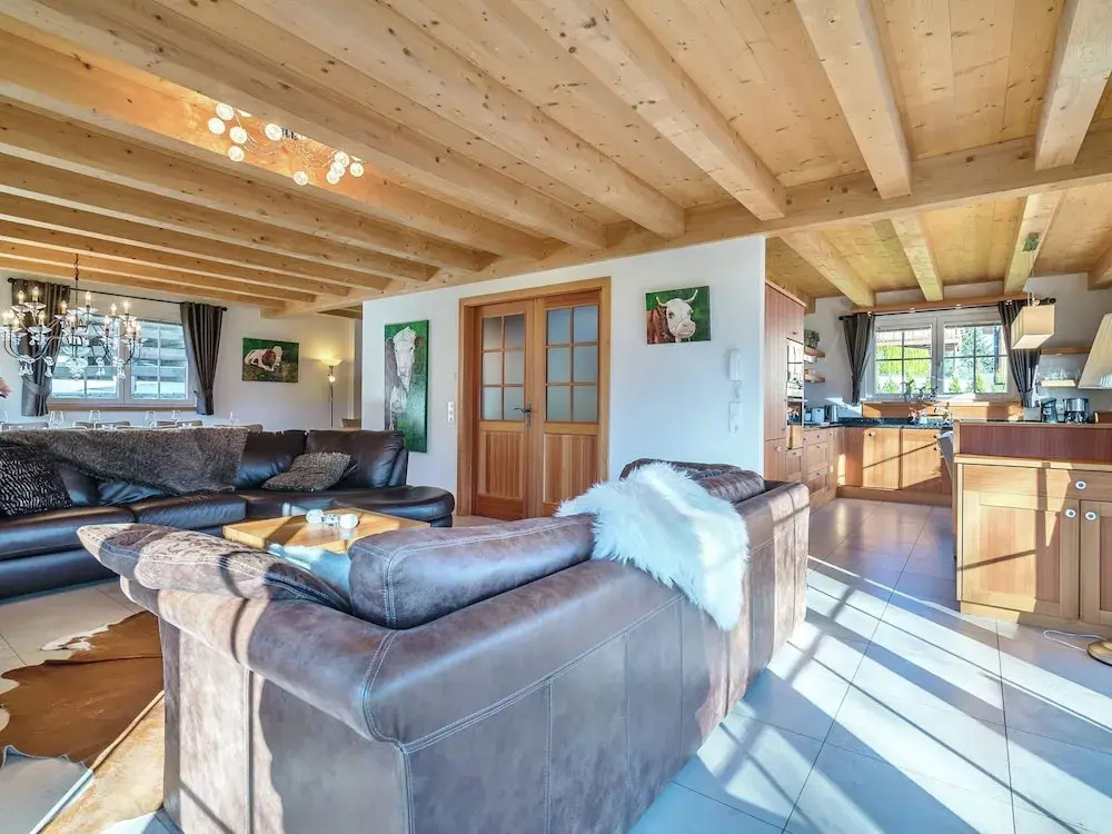 Swanky Chalet in Piesendorf With Wellness Area & Valley View