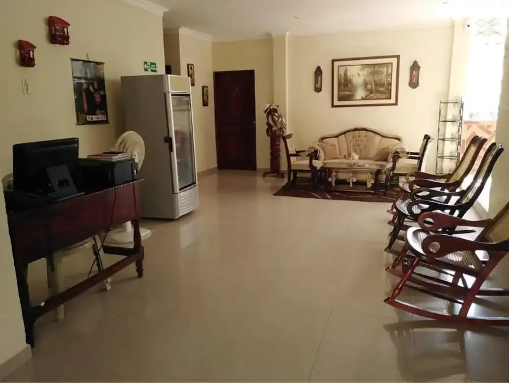 Hostal Casa Mebi