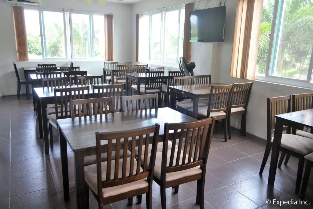 Hanan Hotel Tagaytay - Formerly Tagaytay Wingate Manor