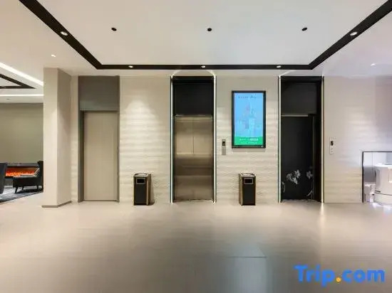 Homeinn Selected Hotel (Baoji Administrative Avenue Zhong Hospital East Area)