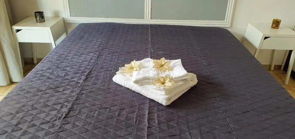 Rocha-RRH a 5 min pé da Praia