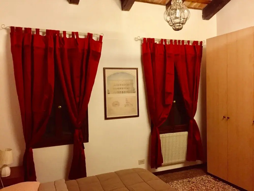 Hesperia Apartment