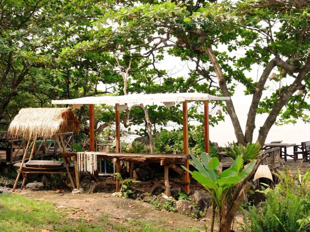 Jane Chalet Resort