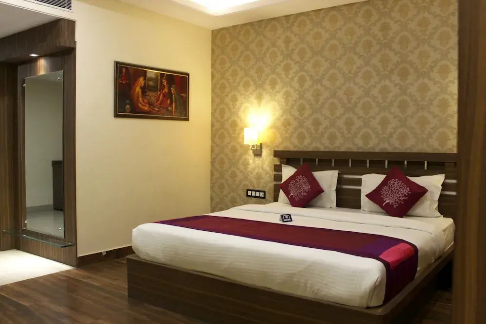 Capital O 4010 Puja Residency