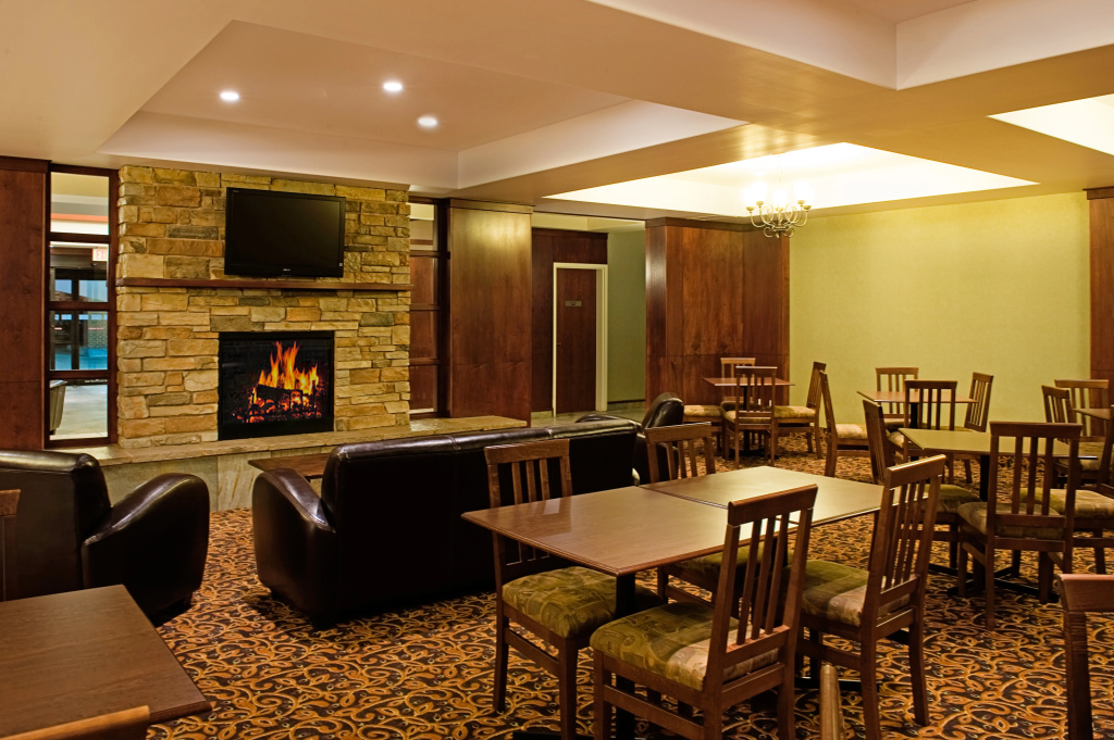 Holiday Inn Express & Suites Drayton Valley by IHG