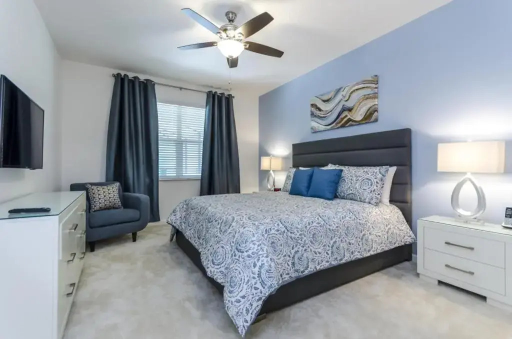 Elegant Brand NEW Houses Less 10 Minutes from Disney