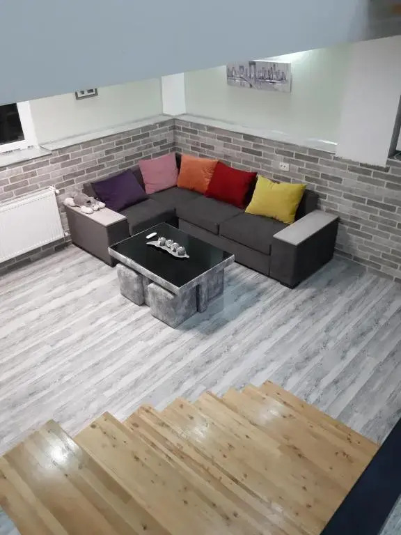 Babis Home Kaloubni st. 40