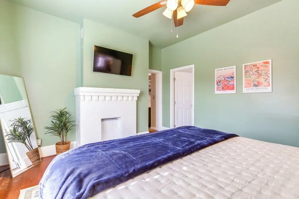 Walk to Mercer: Dtwn Macon Home w/ Fire Pit!