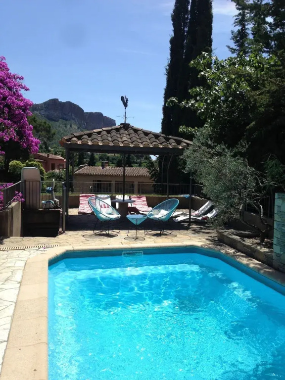 BOUTIQUE HOSTEL BY Cassis