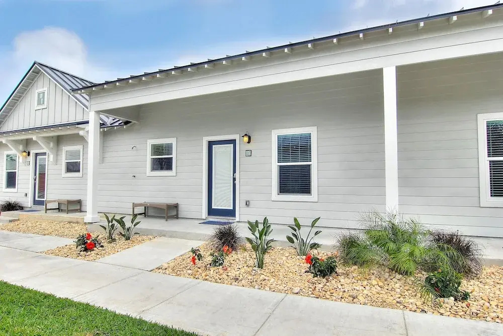 Old Town Unit 10 2 Bedroom Cottage