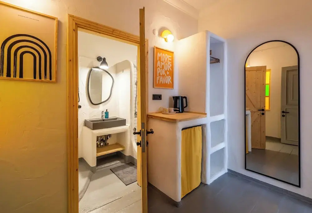 Miloz Rooms