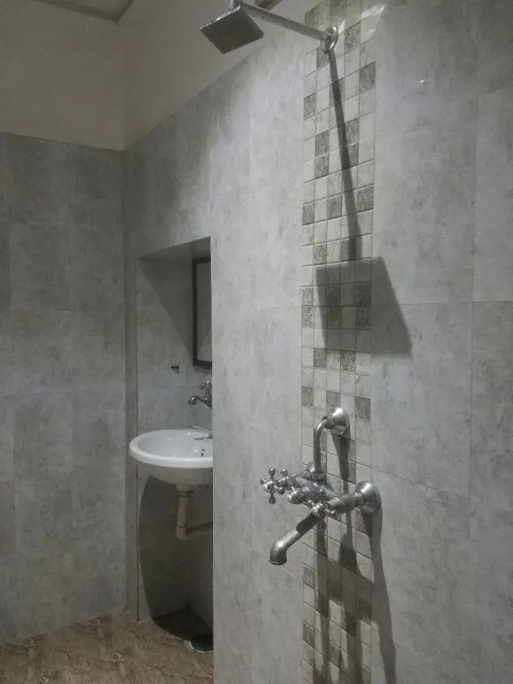 Baba Guest House