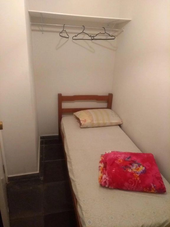 Suíte com Cozinha independente em Apartamento