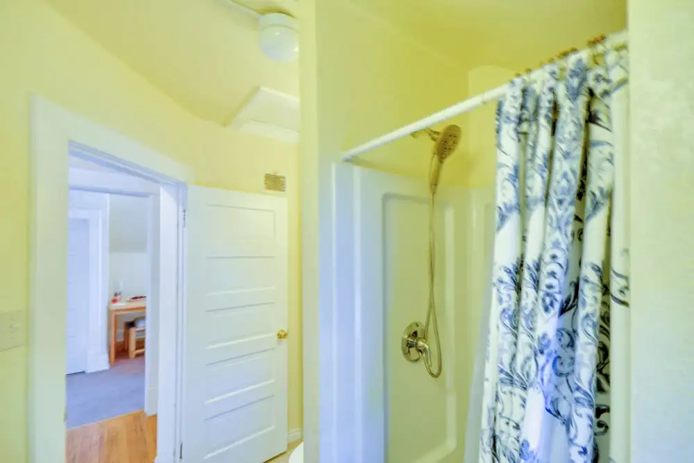 Wfh-friendly Billings Apt ~ 1 Mi to Downtown!
