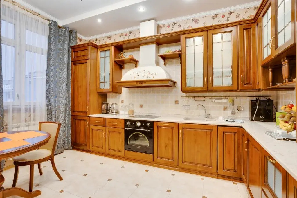 Crocus Expo Townhouse for 18 + Fireplace Apartments