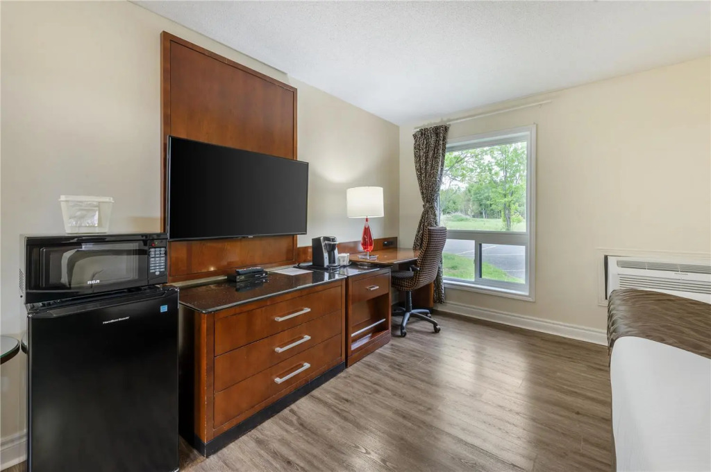 SureStay by Best Western Kemptville.