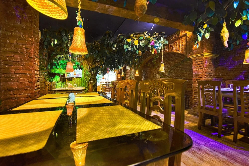 Fabhotel Dreamland