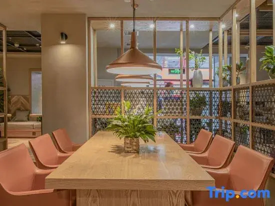 TRUE GO Hotel (Harbin Central Avenue Songhua River Riverside Road)