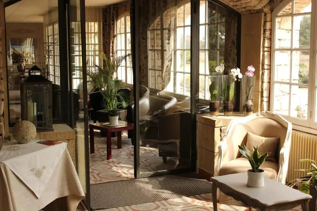 Logis Hôtel Le Manoir - Luberon