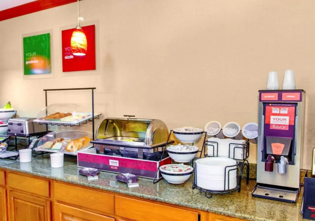 Quality Inn I-74 Batesville