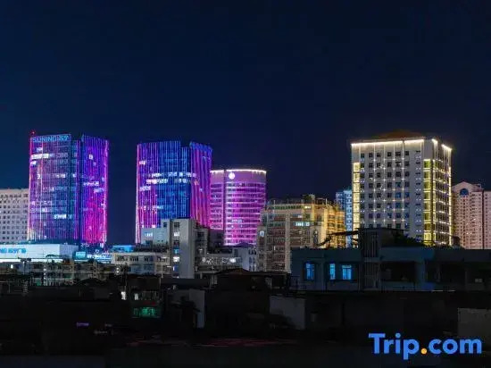 Bolinniao Homestay (MIXC Shantou)