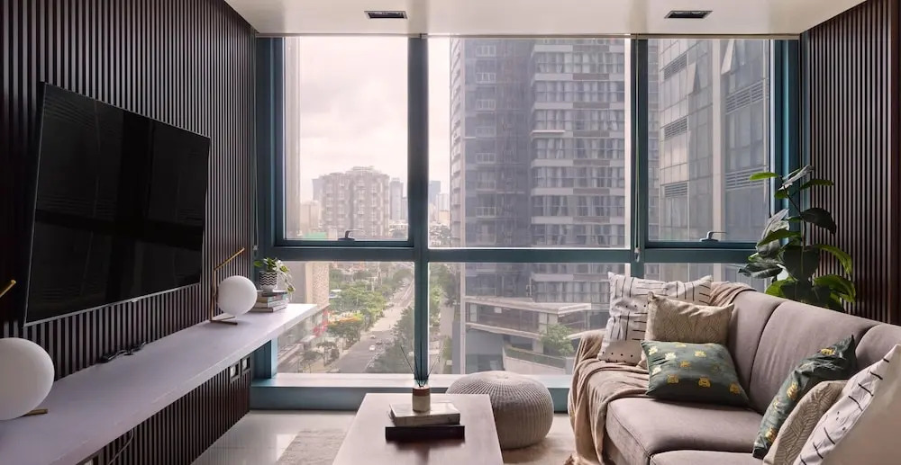 Luxury 2BR in Uptown Bgc, Free Pool use
