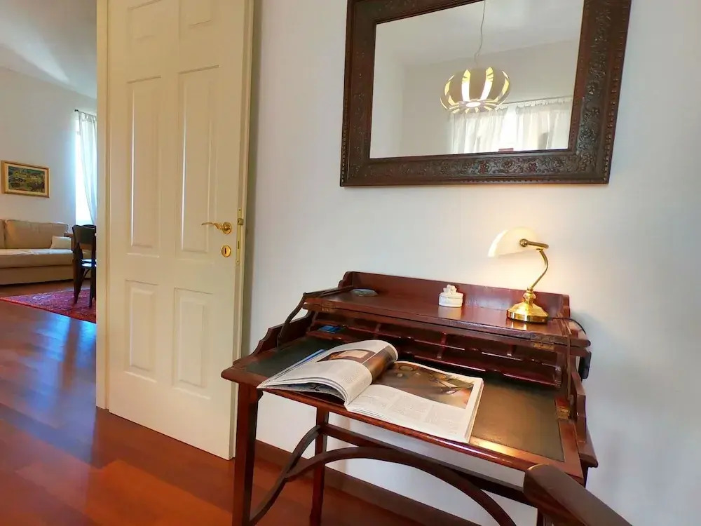 Novak Bonaparte Apartment