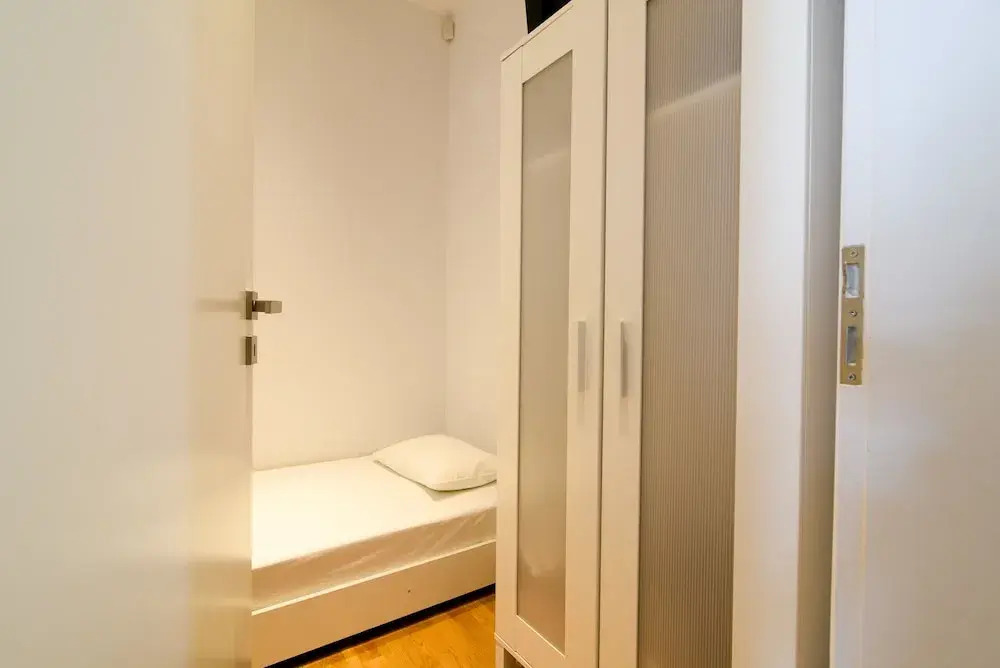 180m² homm Newly Renovated Luxurious Penthouse
