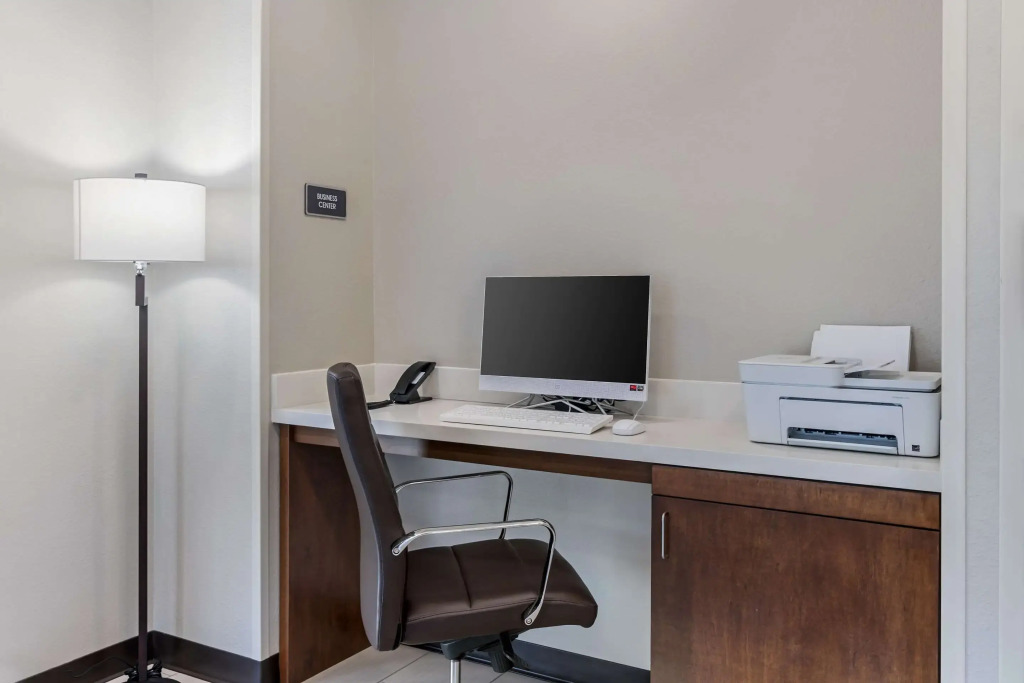 Comfort Inn & Suites Brunswick I-95
