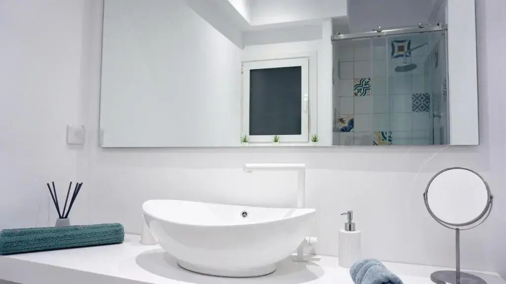Peaceful Urban Oasis Apt in Athens