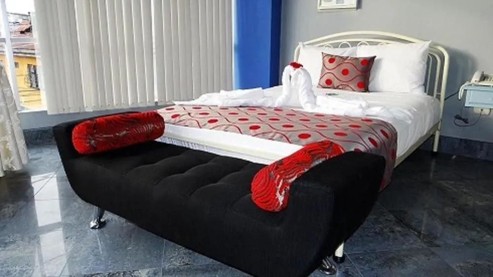 Delfin Amazon Suites