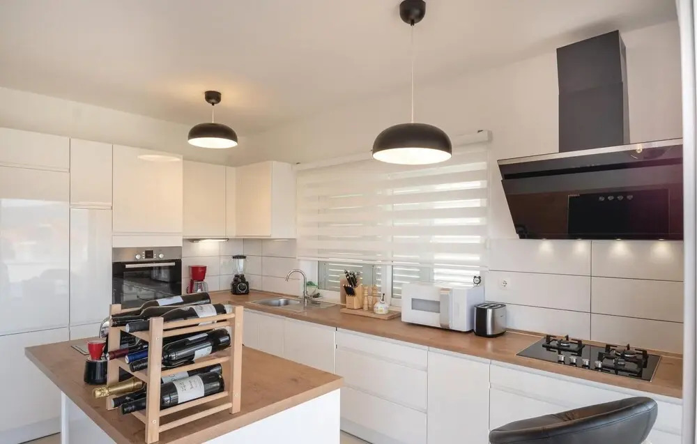 Stunning Home in Lumbarda With Wifi and 3 Bedrooms