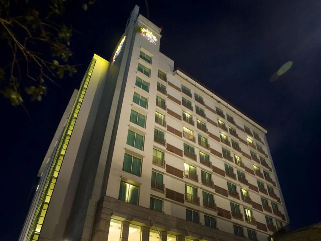 Grand Surya Hotel Kediri