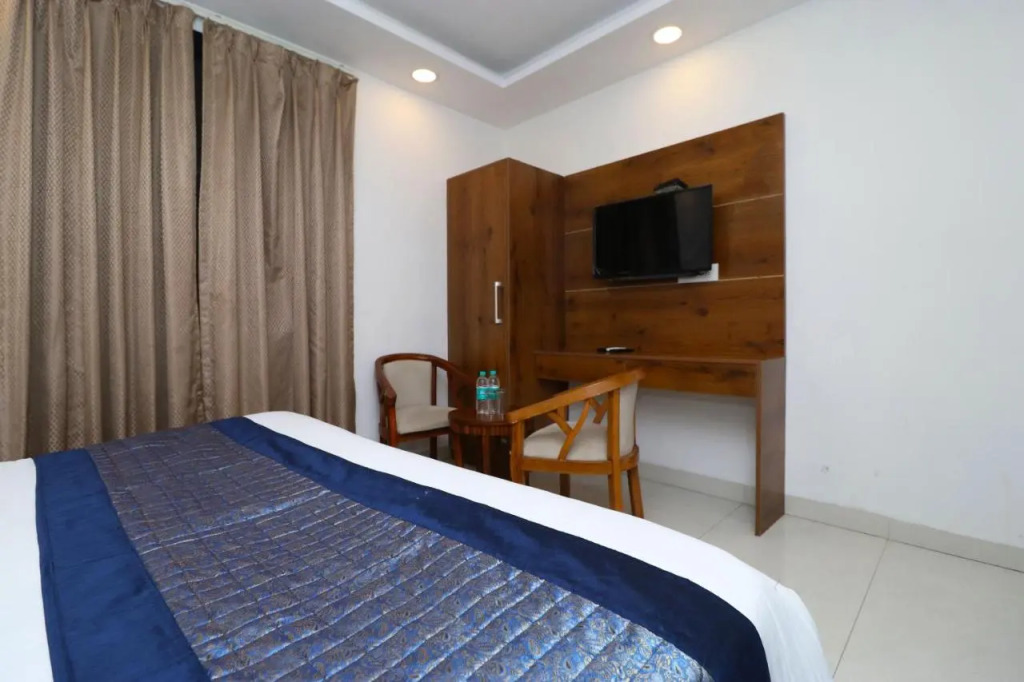 Hotel The Glory