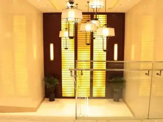 Xiangxuehai Hotel (Suzhou panmenjingqu)