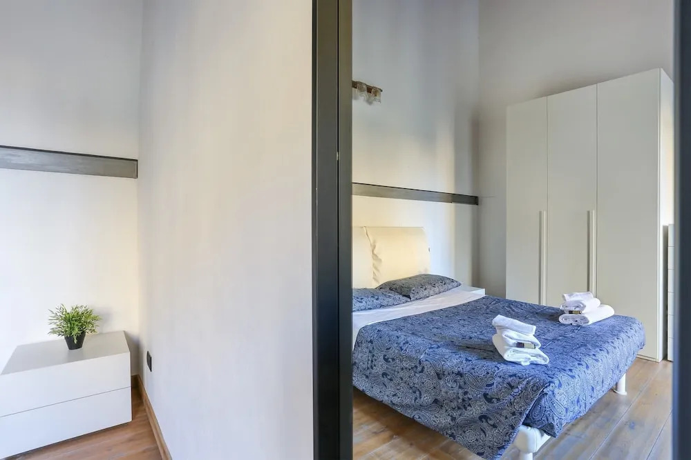 Uffizi Suite II