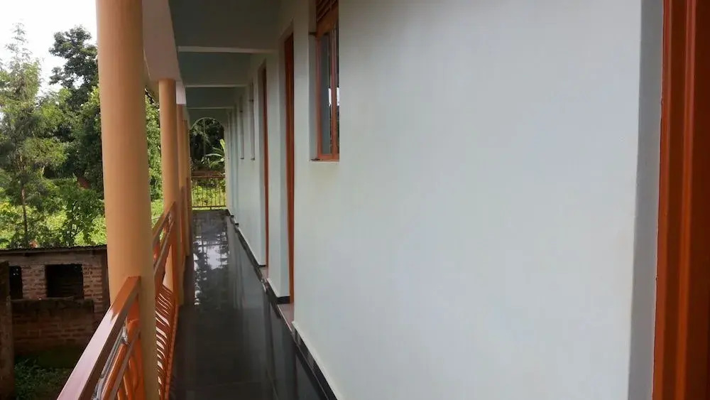 Lira Tasha Hotel