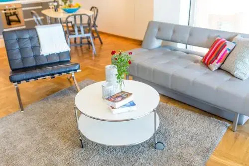 Modern Apartment in City Center