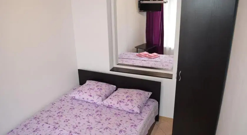 Листовничей