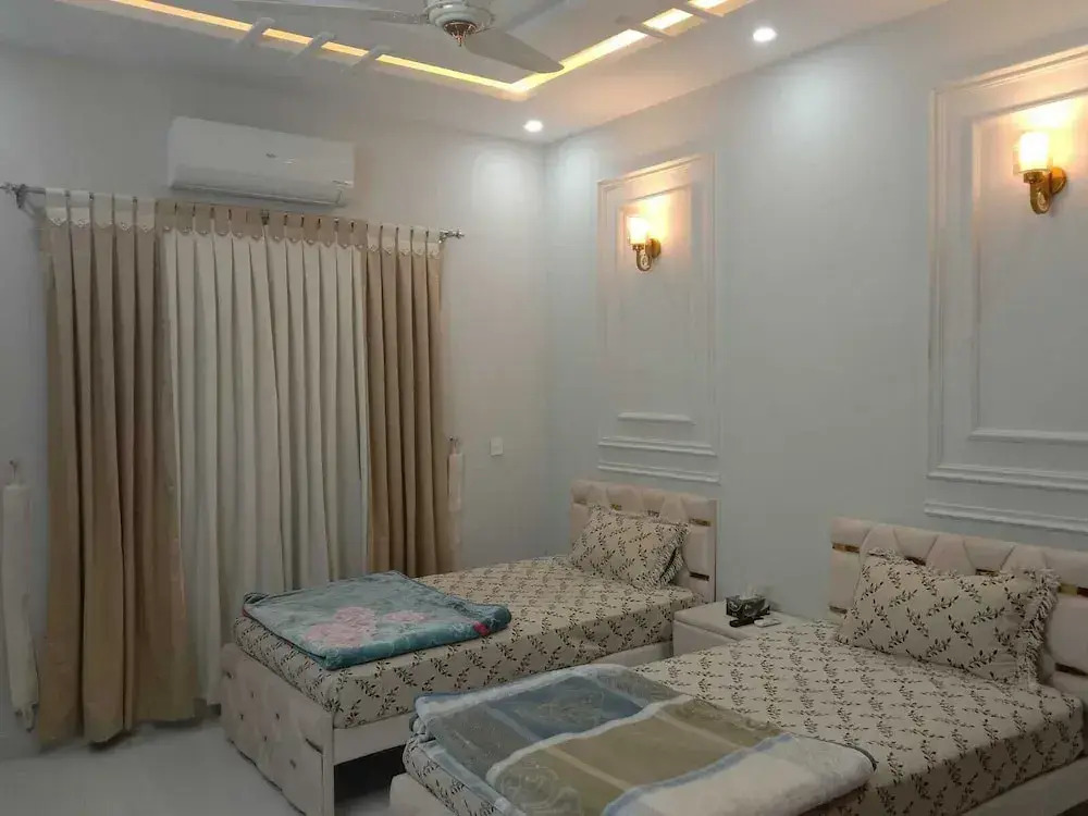SKM Lodges