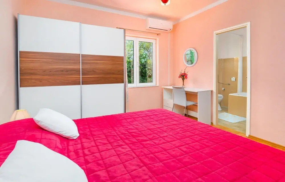 Awesome Apartment in Barbat na Rabu With Wifi and 3 Bedrooms