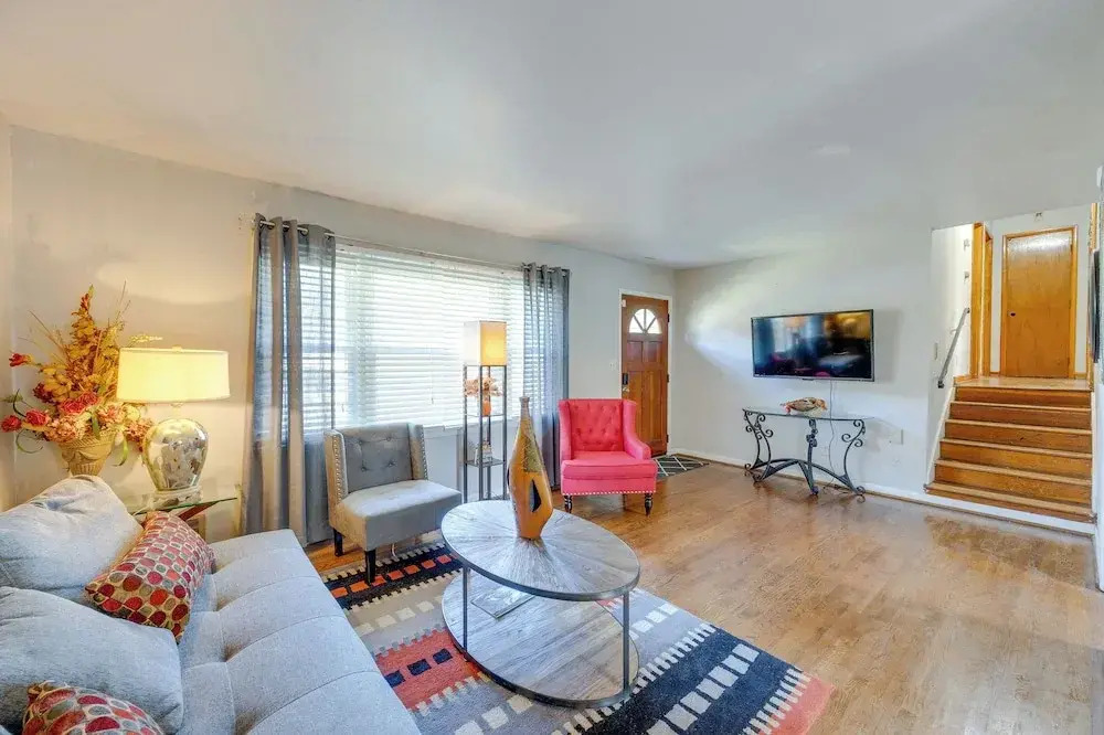 5 Mi to Trussville: Birmingham Home w/ Balcony