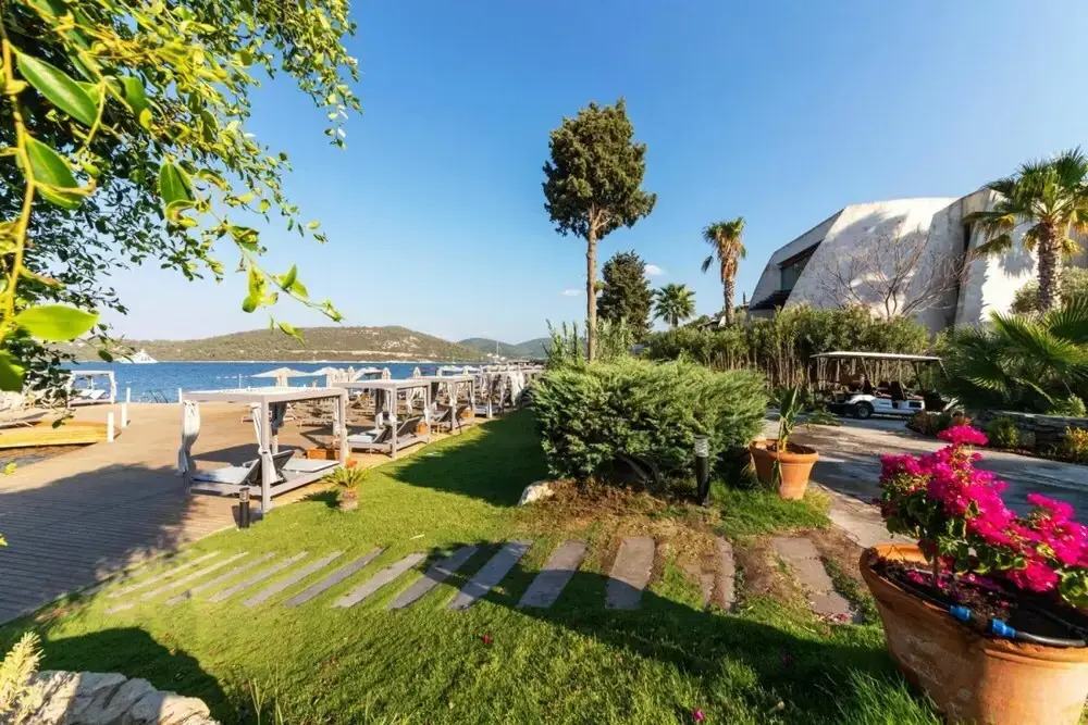 Regal Home with Shared Pool near Beach in Bodrum