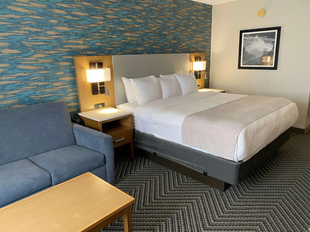 Radisson Hotel Niagara Falls-Grand Island